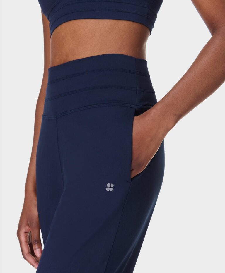 Yoga pants creepshot and yoga to reduce stress