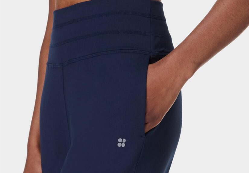 Yoga pants creepshot and yoga to reduce stress