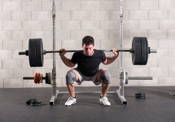 Do squats make your thighs bigger and legs stronger?